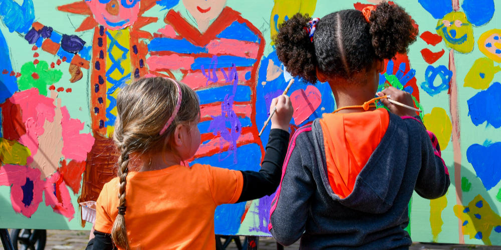 Feestelijk Koningsweekend in Mill met sport, muziek en traditie