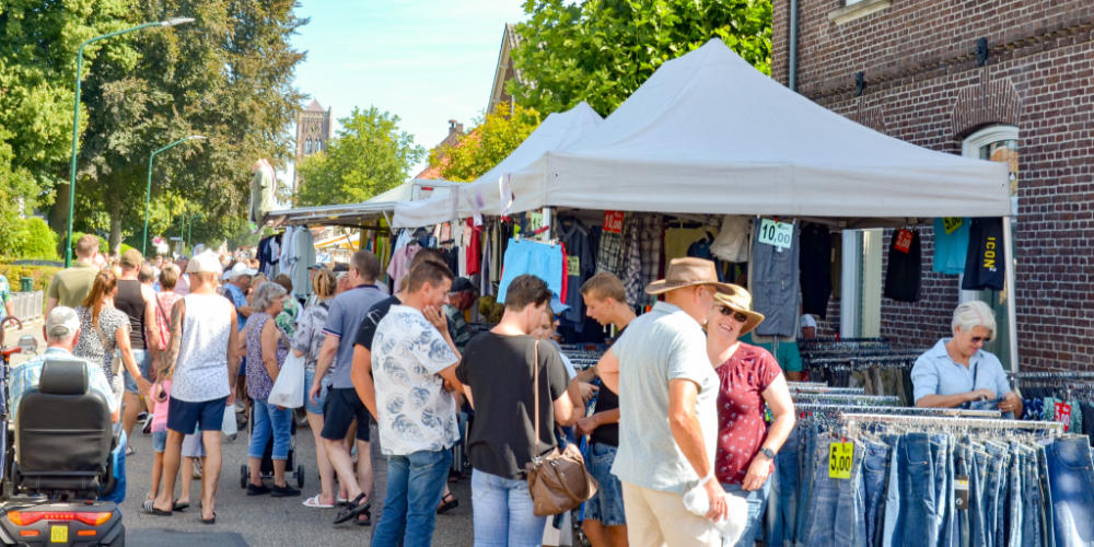 Woensdag 29 juli weer Vakantiejaarmarkt in Mill - reserveer tijdig om deel te nemen