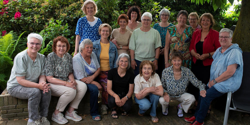 Reünie van klas 5 uit 1966 brengt herinneringen tot leven in Mill