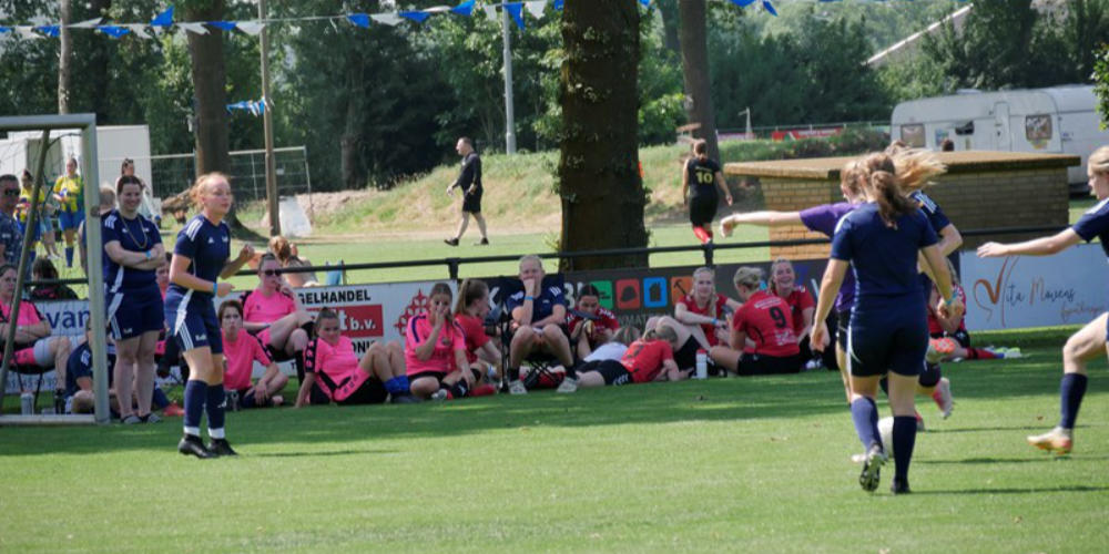 Spektakel op de velden én in de feesttent tijdens elfde editie Damestoernooi DWSH’18