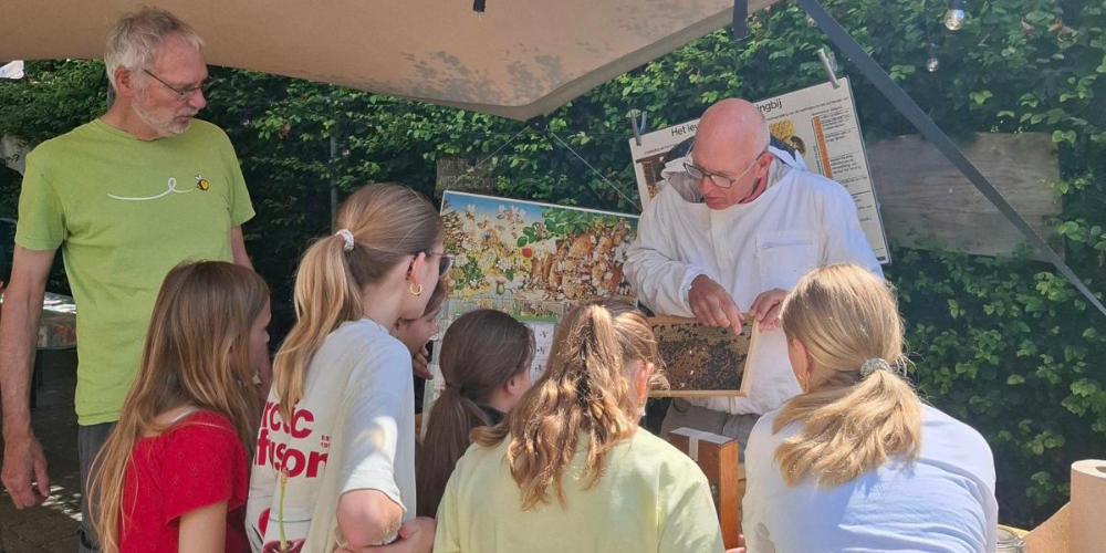 Leerzame ochtend vol natuurbeleving in de Ontmoetingstuin in Sint Hubert
