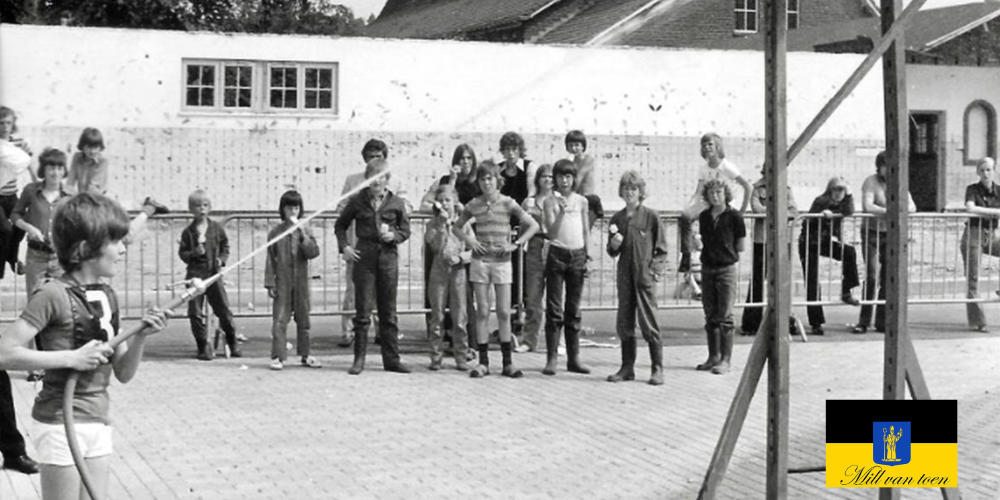 Mill van Toen: Brandweerwedstrijd, een dag vol actie en plezier in 1974