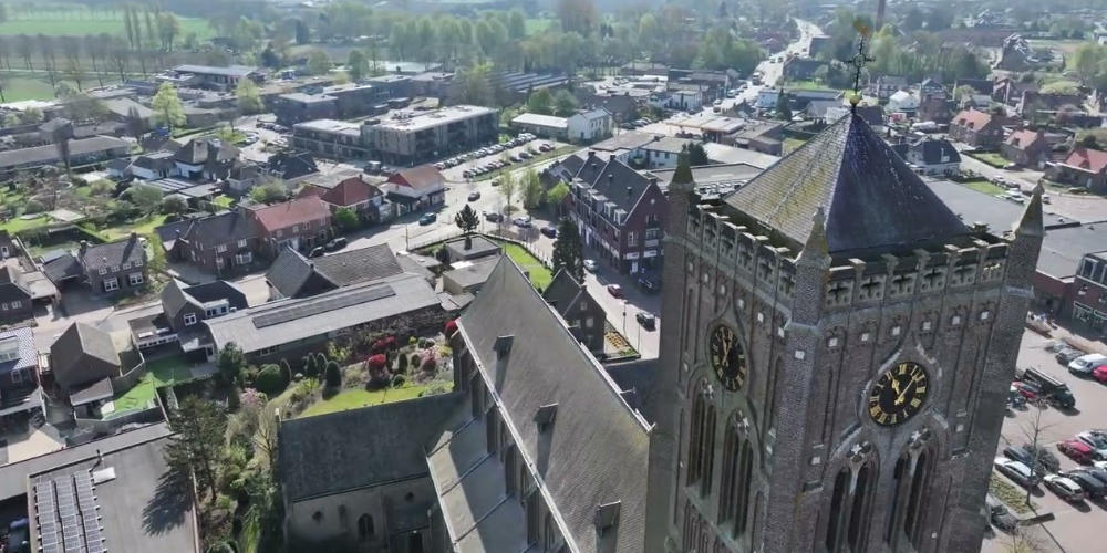 Denk mee over herbestemming St. Willibrorduskerk - Bekijk unieke dronebeelden