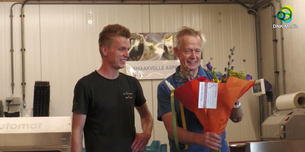 Video: Afscheid van de aspergeteelt bij familie van Lith in Mill